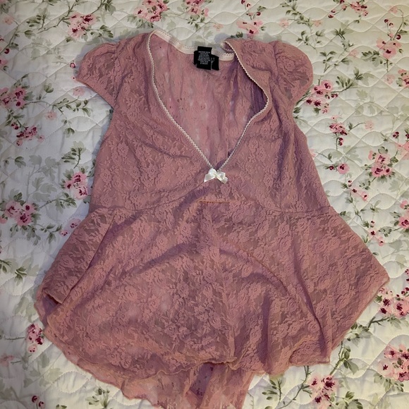 Pink top bundle - Picture 3 of 4